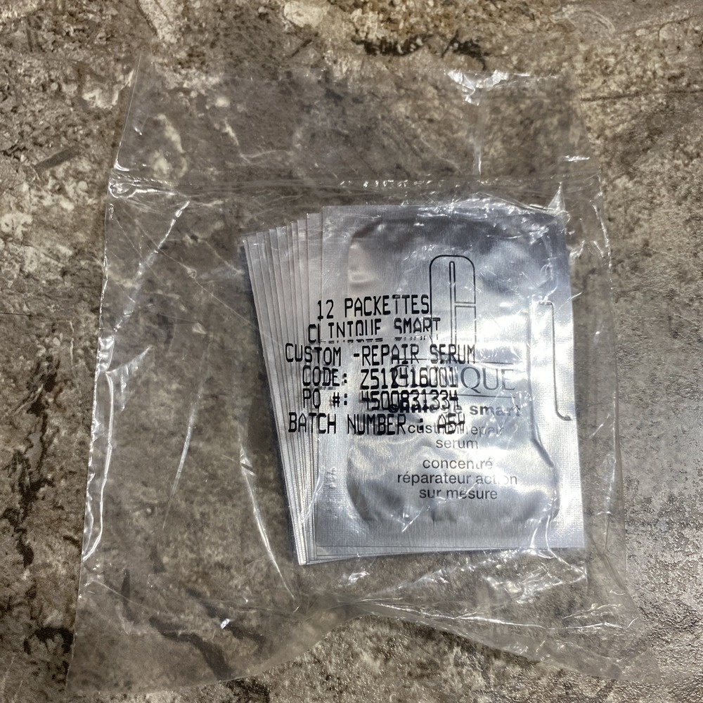 CLINIQUE Smart Custom-Repair Sample -‎ Allergy Tested 100% Fragrance Free
